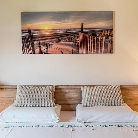 Διαμέρισμα Cozy In With Wifi